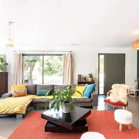 La Coursive, Belle Maison Confort Avec Piscine מונפלייה