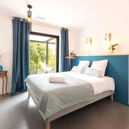 La Coursive, Belle Maison Confort Avec Piscine Villa